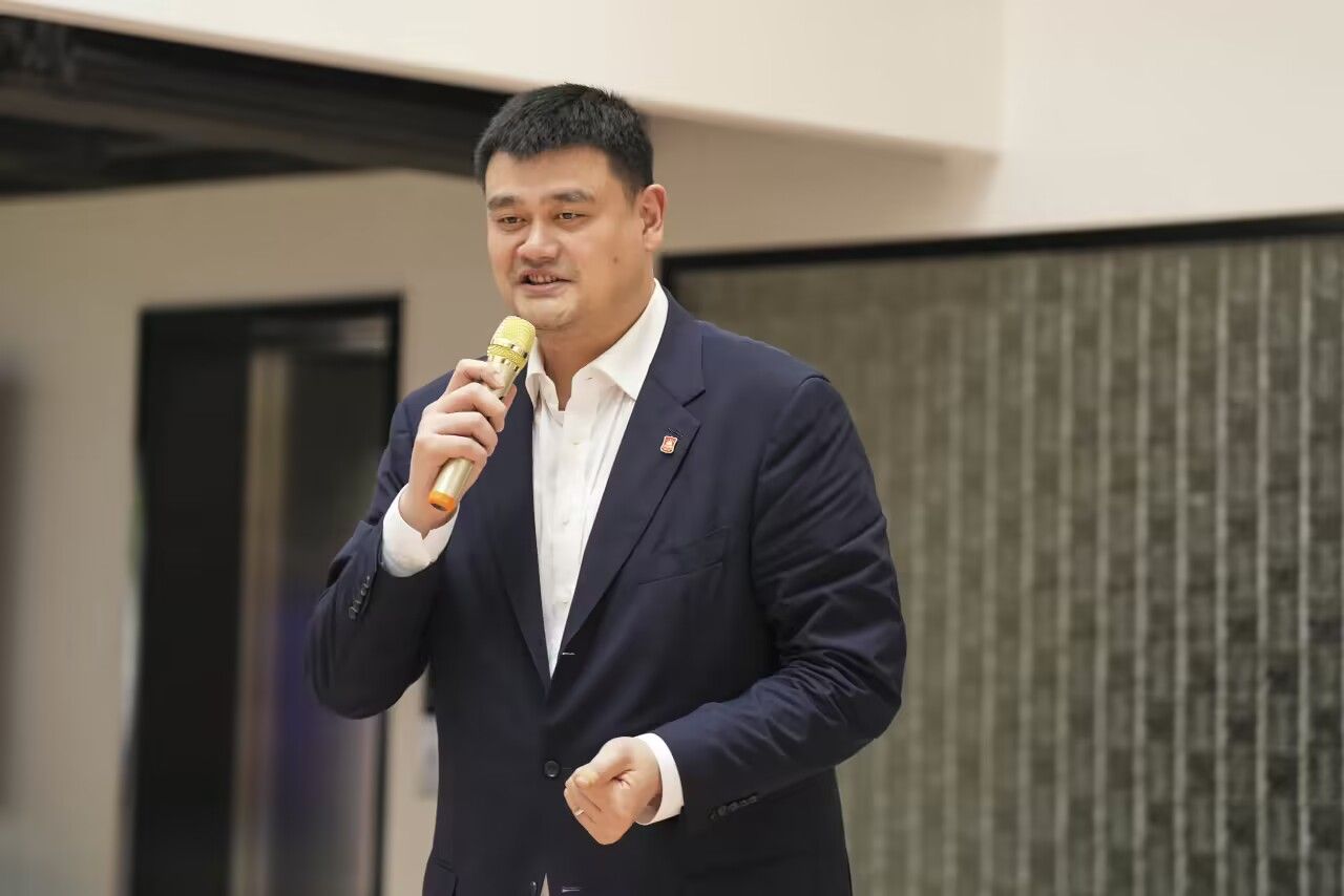 热议姚明辞任篮协主席！媒体人：他是理想主义者 作为管理者成绩不合格